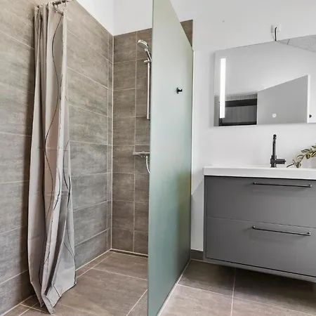 Stunning In With Sauna 펜션 *