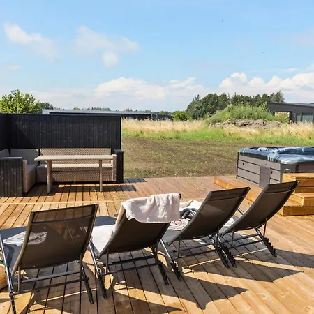 Stunning In With Sauna 그레나