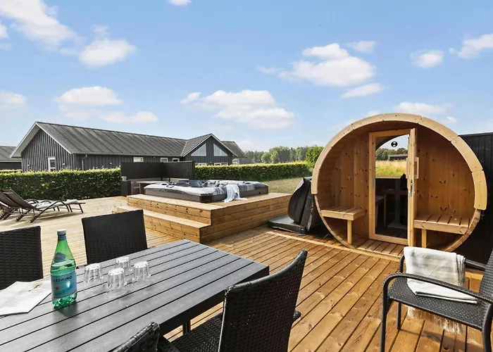 Stunning In With Sauna Hébergement de vacances Grenå